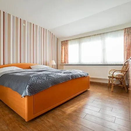 Holiday home Deichkrone